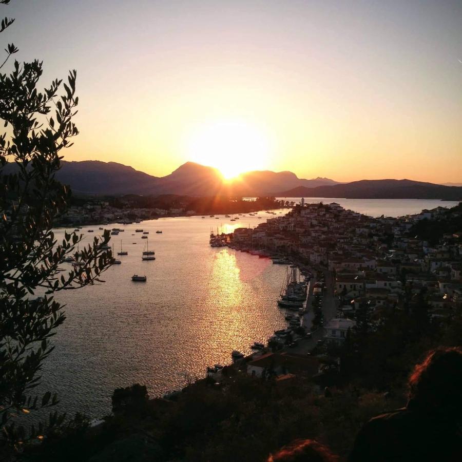 Sunray Studio In Poros Apartment Poros Town ภายนอก รูปภาพ