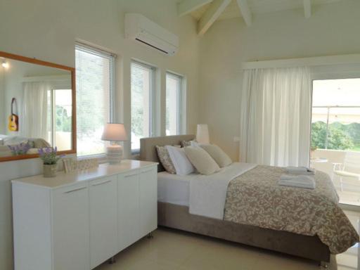 Sunray Studio In Poros Apartment Poros Town ภายนอก รูปภาพ